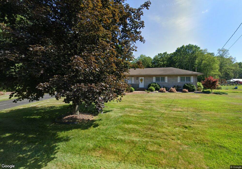 404 Lyon St, Ludlow, MA 01056 - photo 1