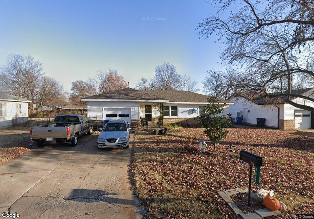 1645 S Cedar Ave, Broken Arrow, OK 74012 - photo 1