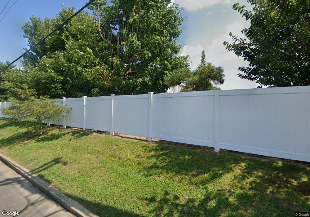 276 Juanita Ct unit 1505, Levittown, PA 19057 - photo 1