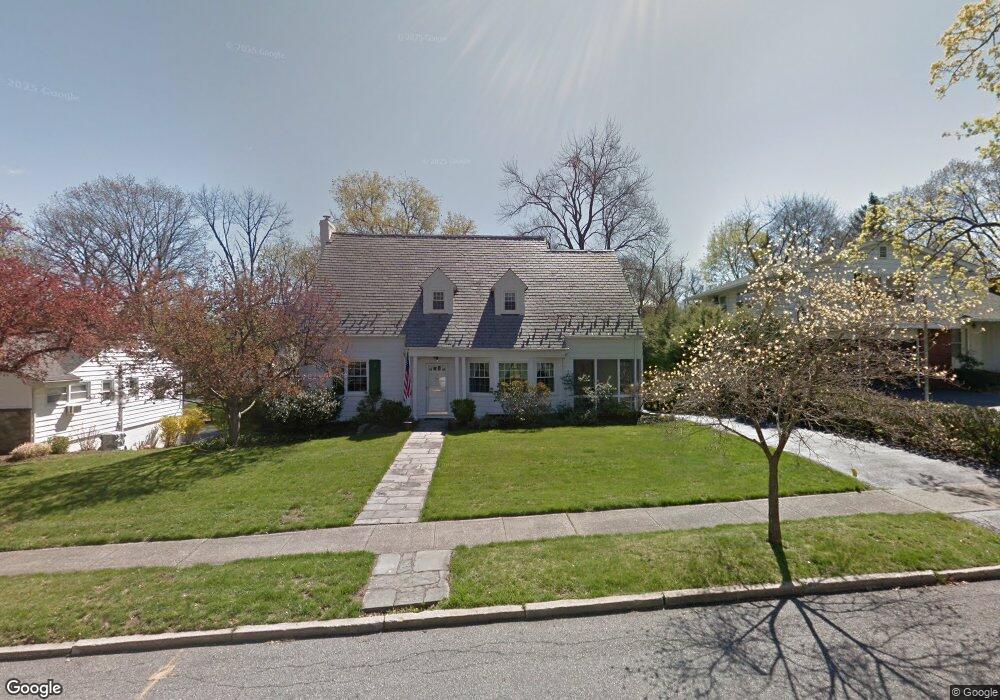 7 Gaskin Rd, Poughkeepsie, NY 12601 - photo 1