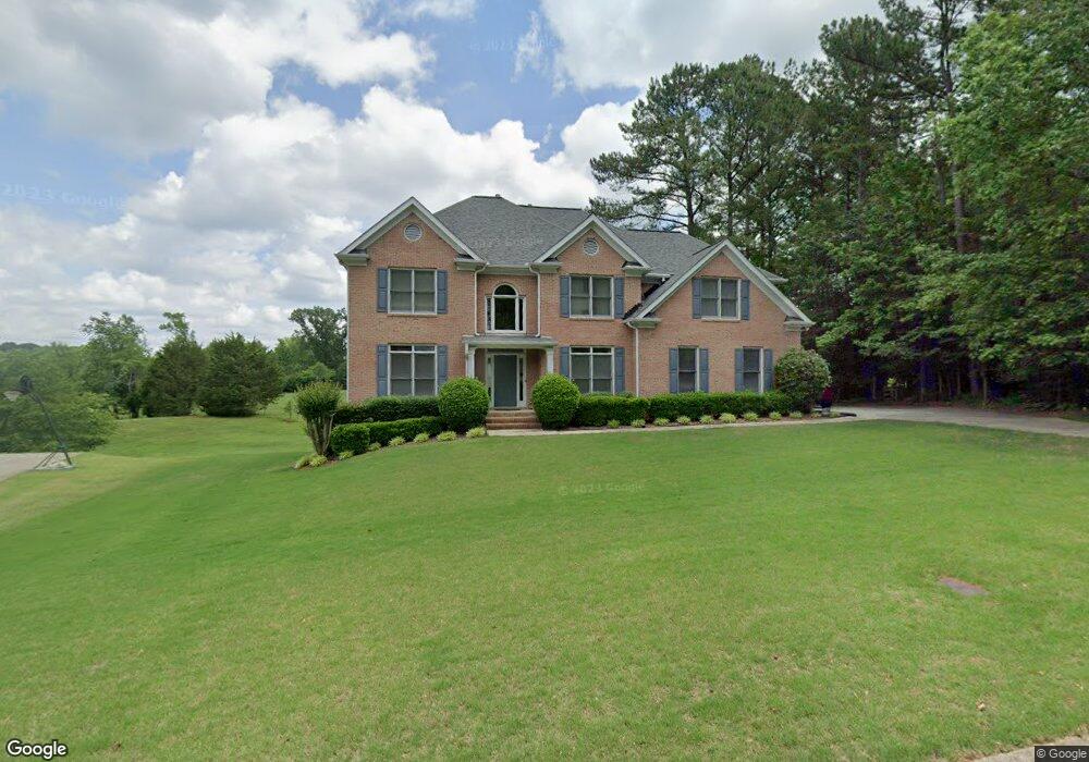 1546 Red Fox Run SW, Lilburn, GA 30047 - photo 1