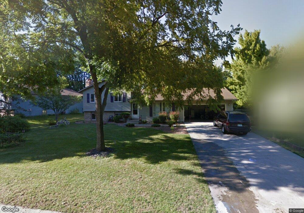 10556 104th Ave N, Maple Grove, MN 55369 - photo 1