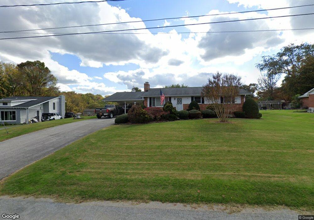 1317 Hillcrest Dr, Sykesville, MD 21784 - photo 1