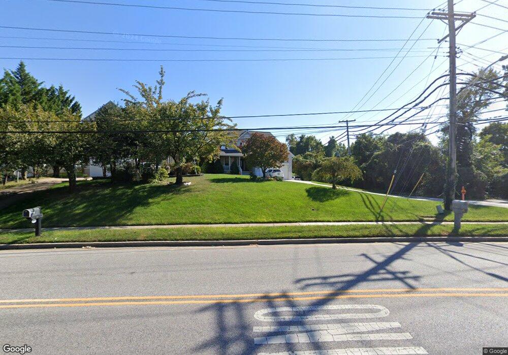 733 S Hammonds Ferry Rd, Linthicum Heights, MD 21090 - photo 1