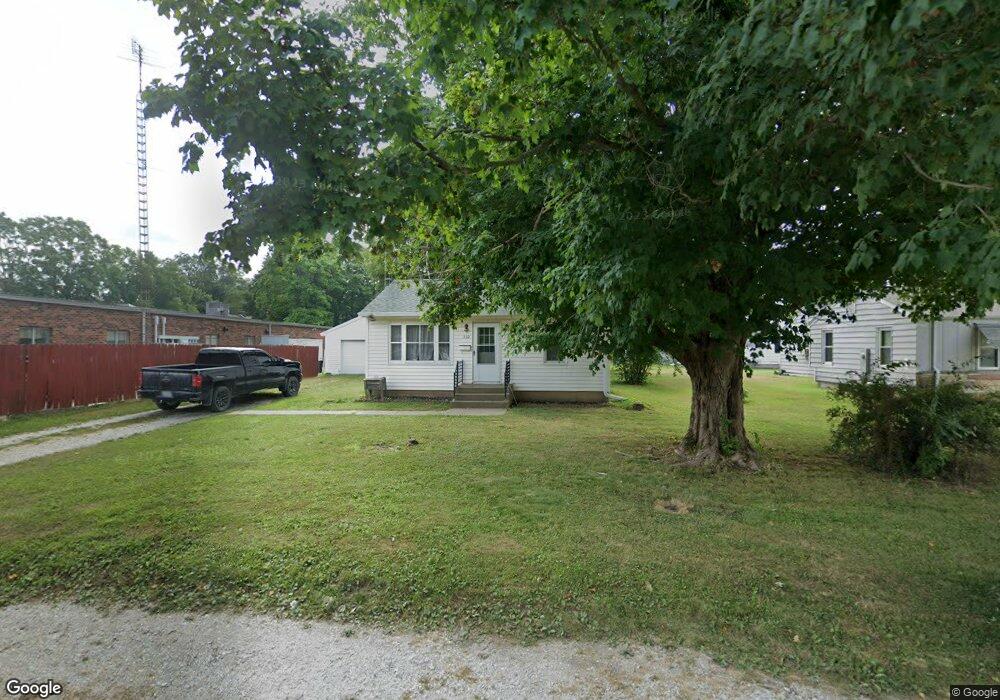 232 S Division St, Virginia, IL 62691 - photo 1