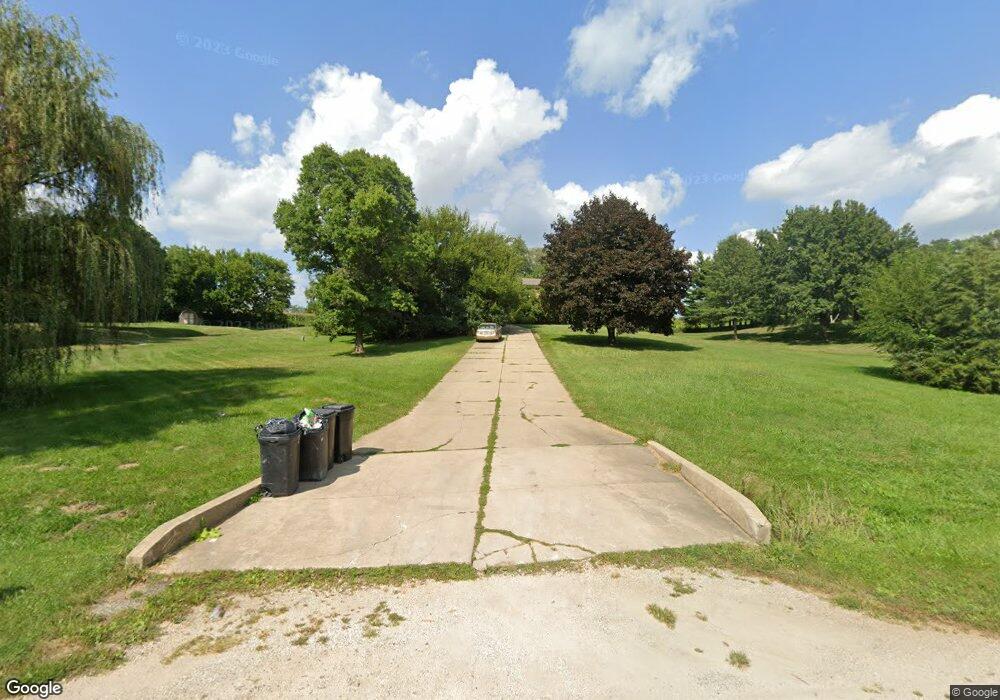 121 Valley View Rd, Galesburg, IL 61401 - photo 1