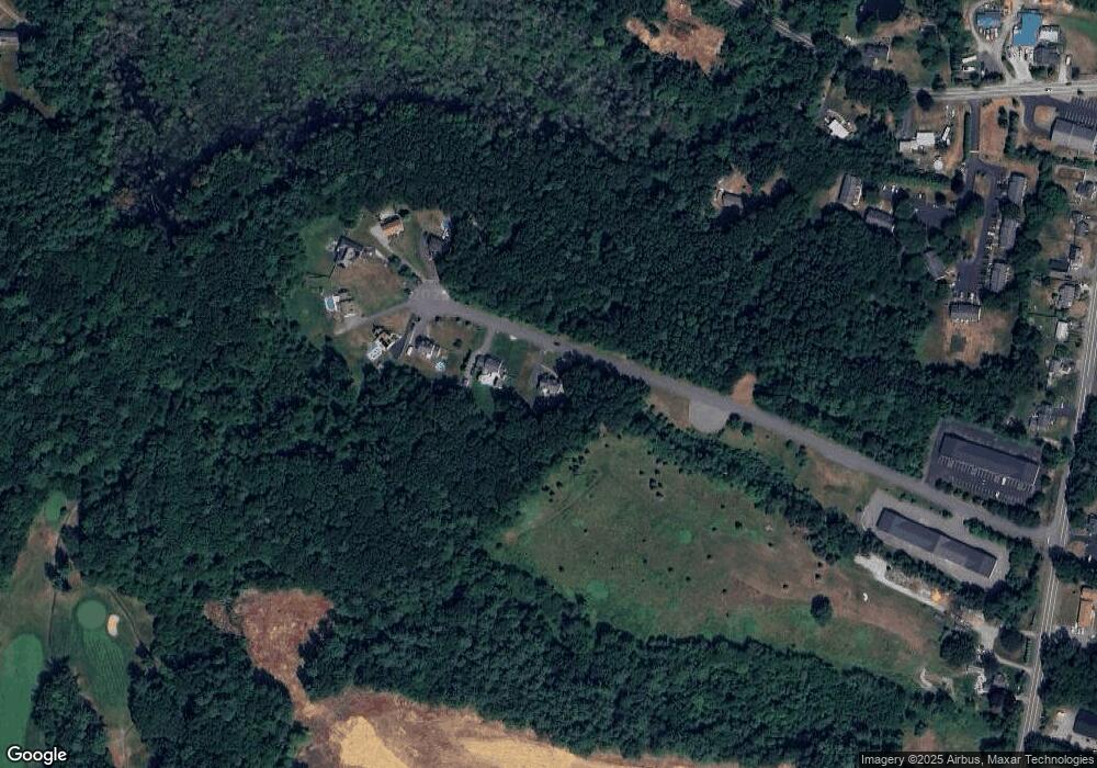 4 Red Oak Dr, Plaistow, NH 03865 - photo 1