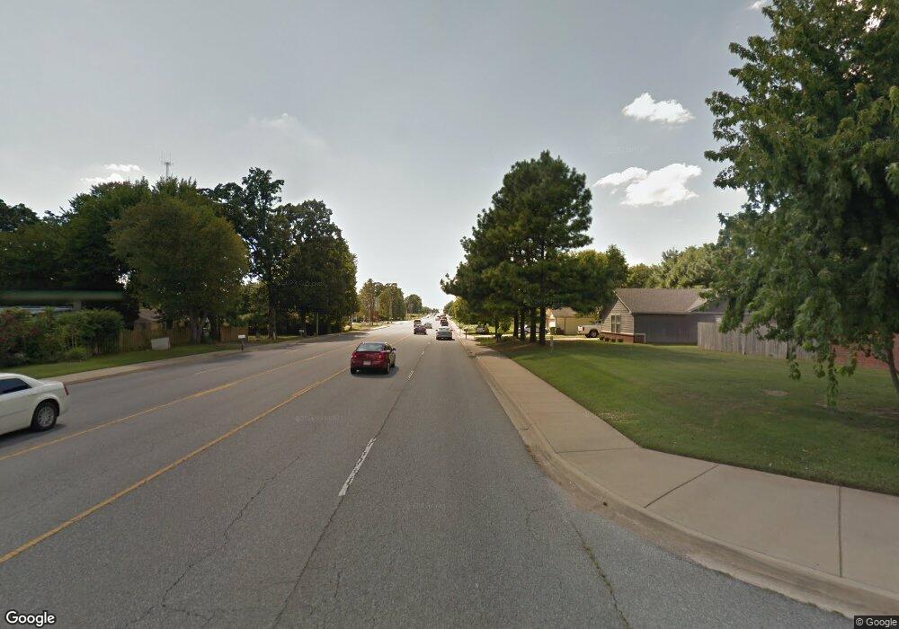 1606 W New Hope Rd, Rogers, AR 72758 - photo 1