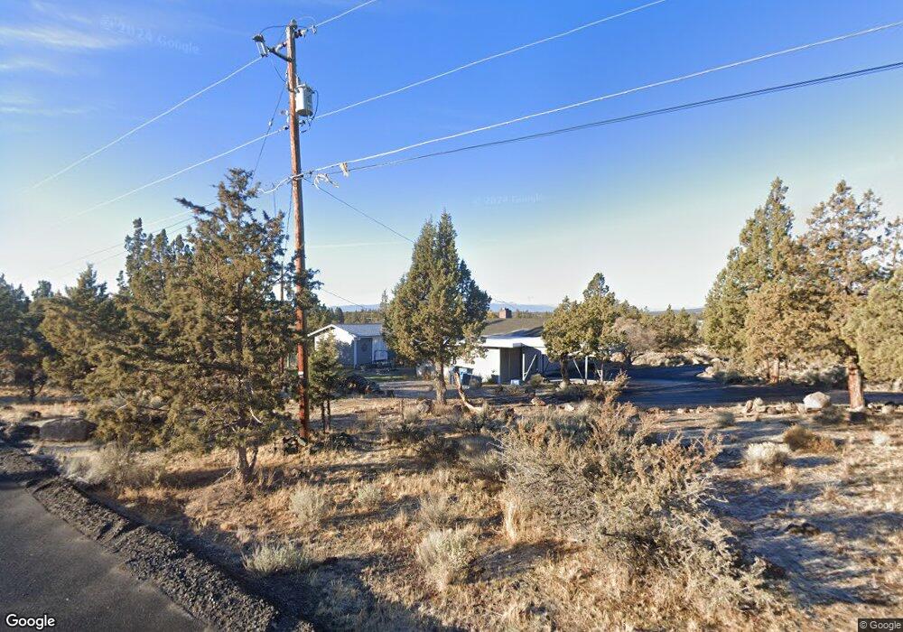 4738 SW Wickiup Ave, Redmond, OR 97756 - photo 1