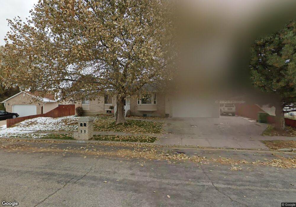 4454 S 2975 W unit 13, Roy, UT 84067 - photo 1