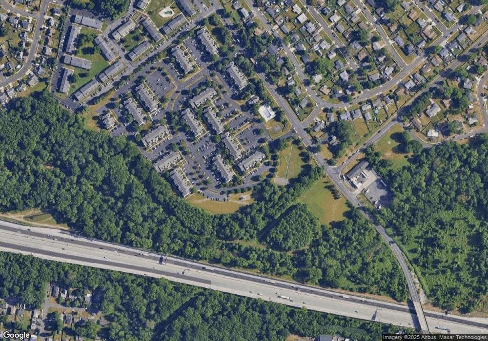 81 Joan Ct unit 505, Levittown, PA 19057 - photo 1