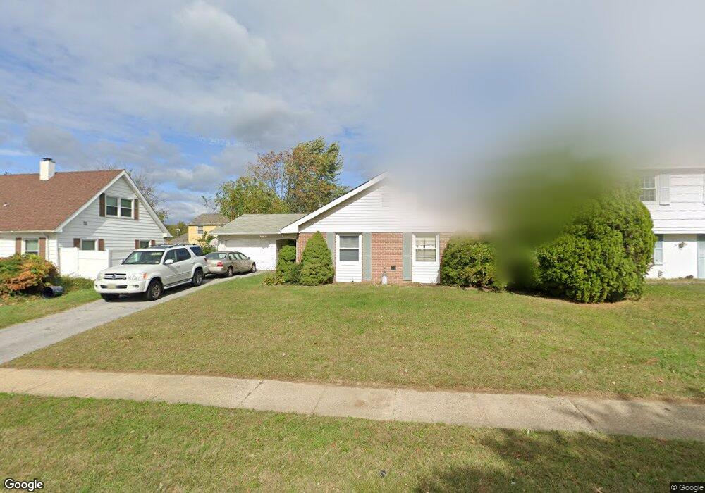 65 Parish Ln, Willingboro, NJ 08046 - photo 1