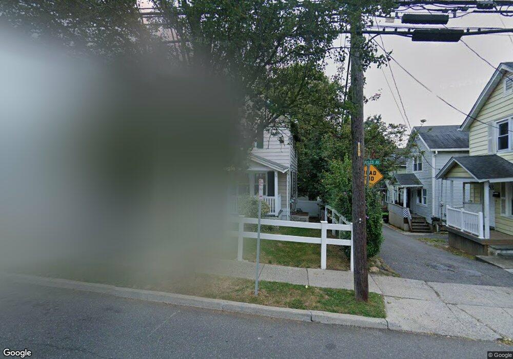 45 S Bayles Ave, Port Washington, NY 11050 - photo 1