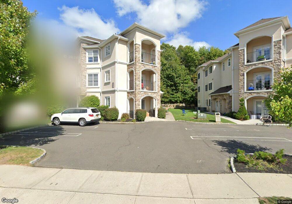 202 Bates Dr unit B8, Monsey, NY 10952 - photo 1