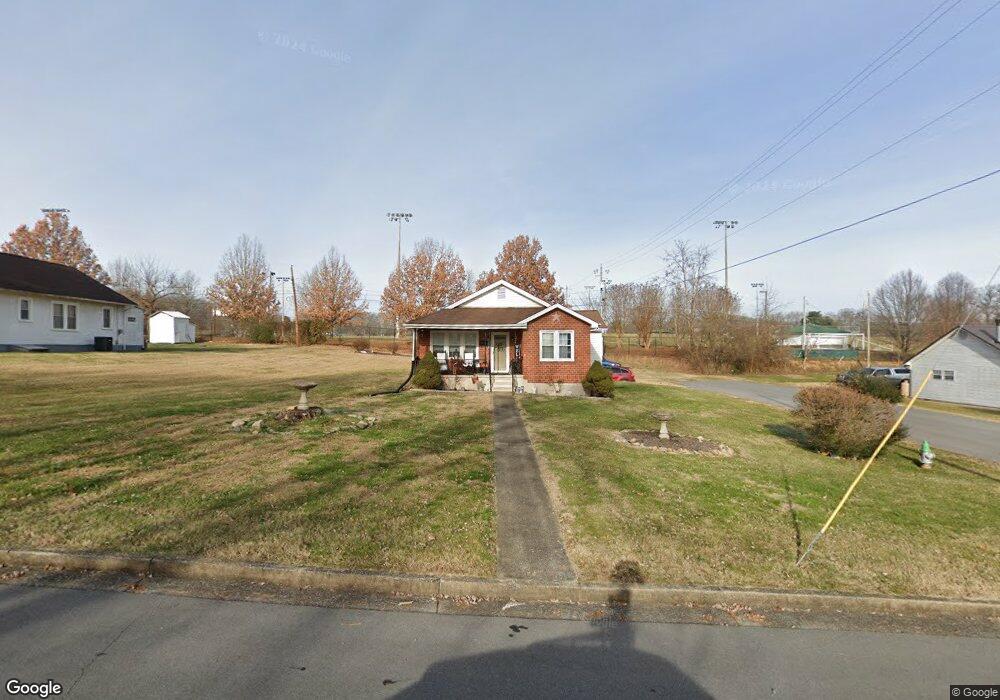 1415 E Chilhowie Ave, Johnson City, TN 37601 - photo 1