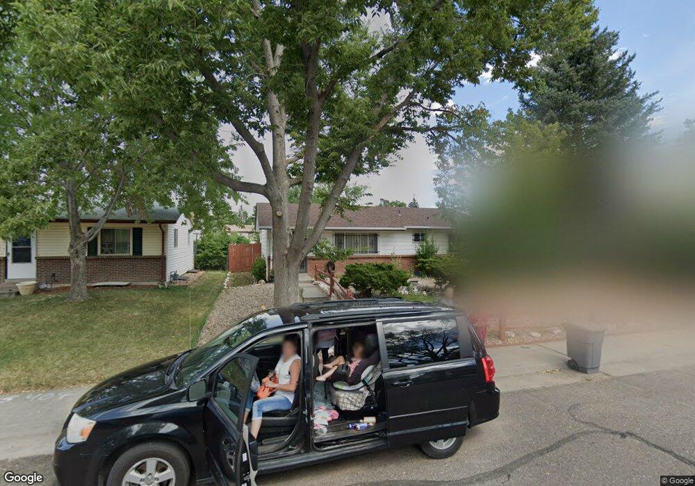 906 Nucla St, Aurora, CO 80011 - photo 1