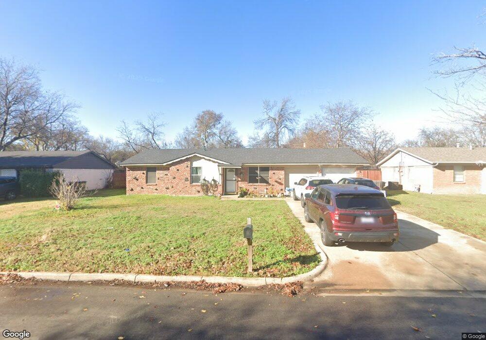 4901 Colorado Blvd, North Richland Hills, TX 76180 - photo 1