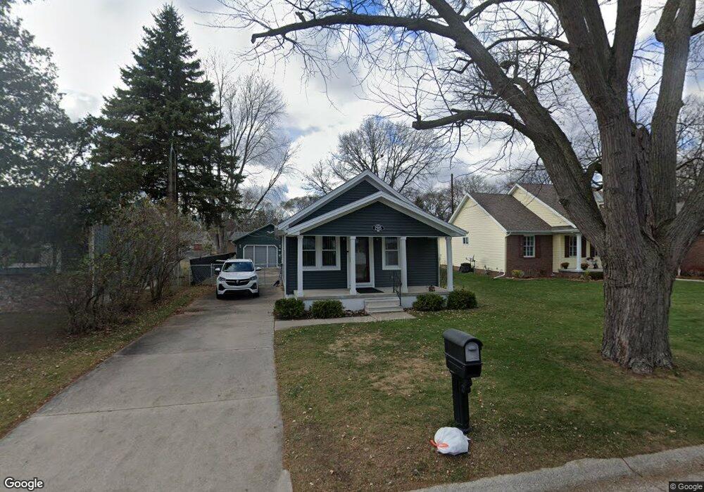 2915 18th Ave, Port Huron, MI 48060 - photo 1