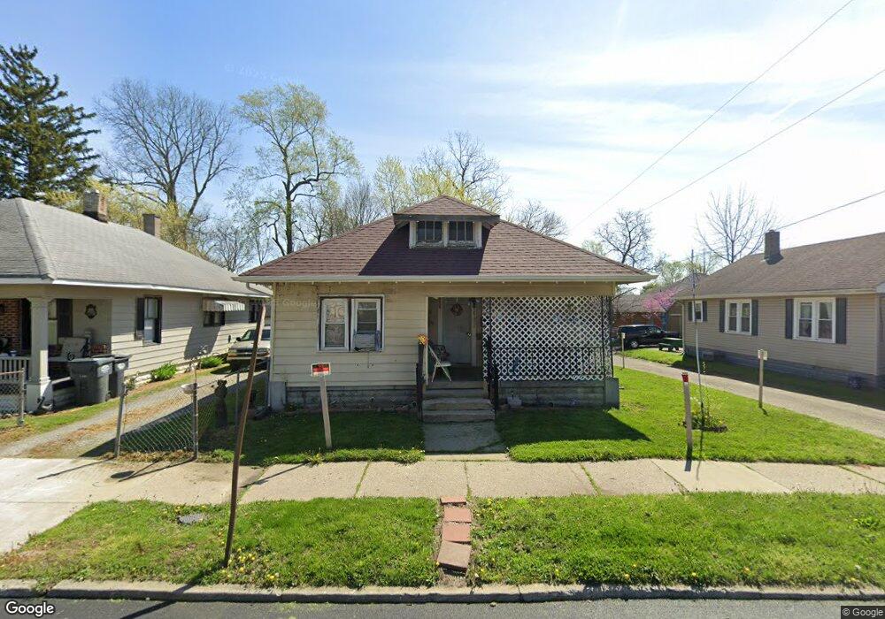 1214 Locust St, Anderson, IN 46016 - photo 1