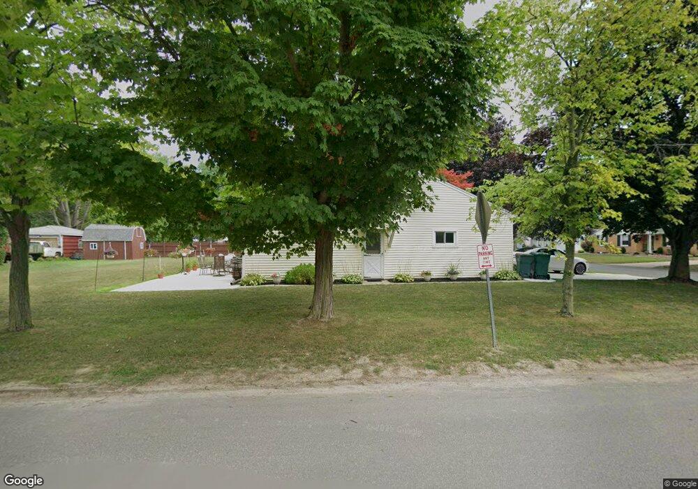 112 Community Dr, North Tonawanda, NY 14120 - photo 1