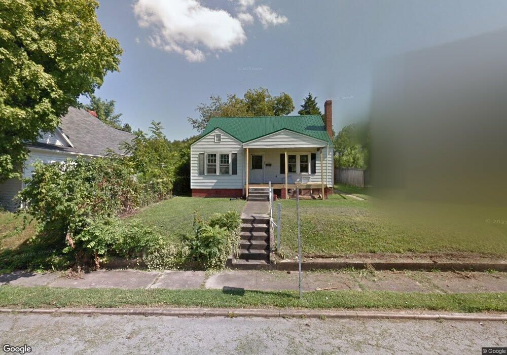 303 W Locust St, Johnson City, TN 37604 - photo 1