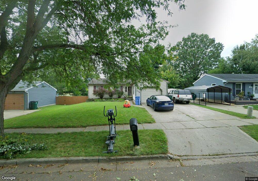 219 W Claremore Dr, Lansing, MI 48911 - photo 1