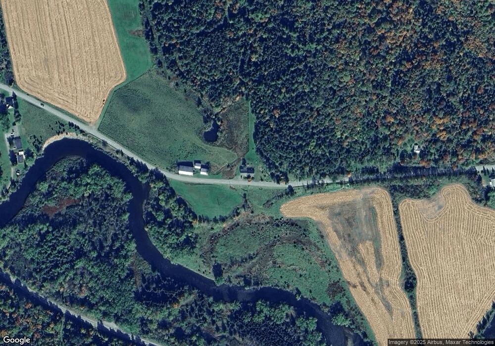 841 River Rd, Beecher Falls, VT 05902 - photo 1