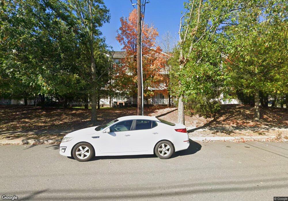 161 Liddle Ave unit 6, Edison, NJ 08837 - photo 1