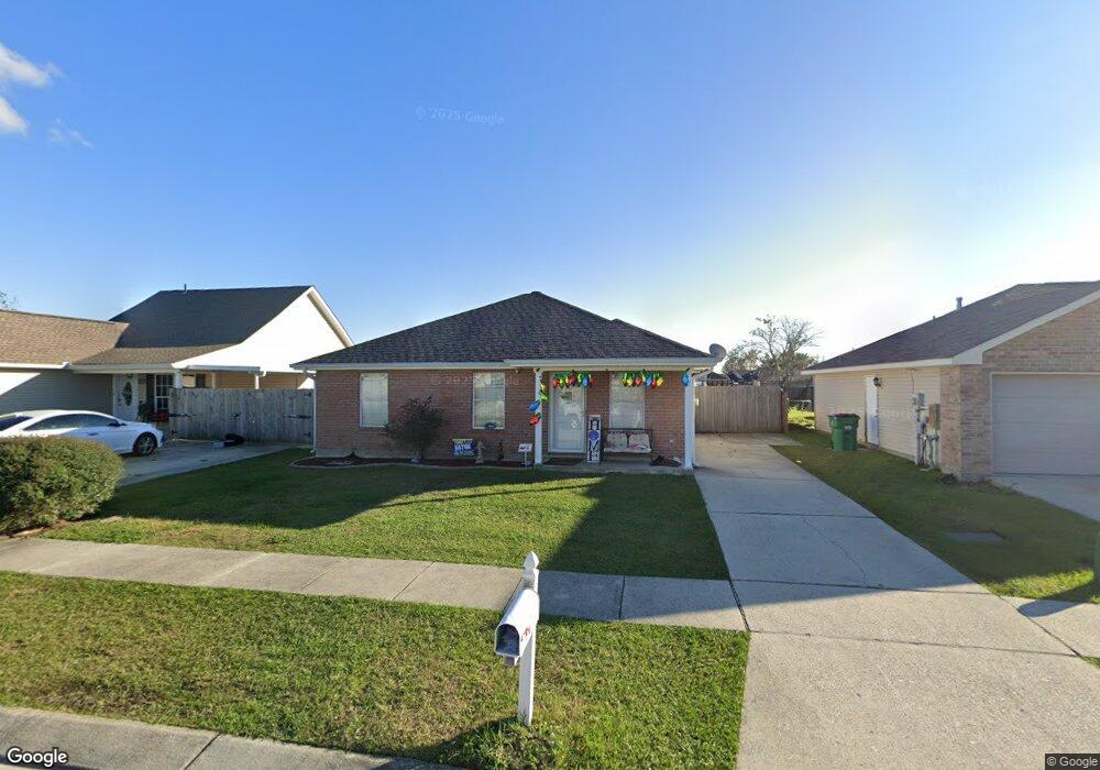 2721 Bayou Vista Dr, Marrero, LA 70072 - photo 1