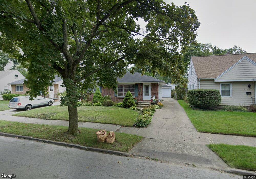 423 Rosadell Ave, Lansing, MI 48910 - photo 1