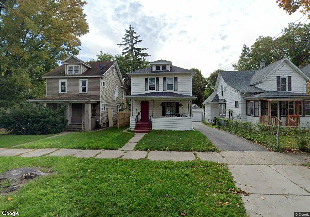 305 Smith Ave, Lansing, MI 48910 - photo 1