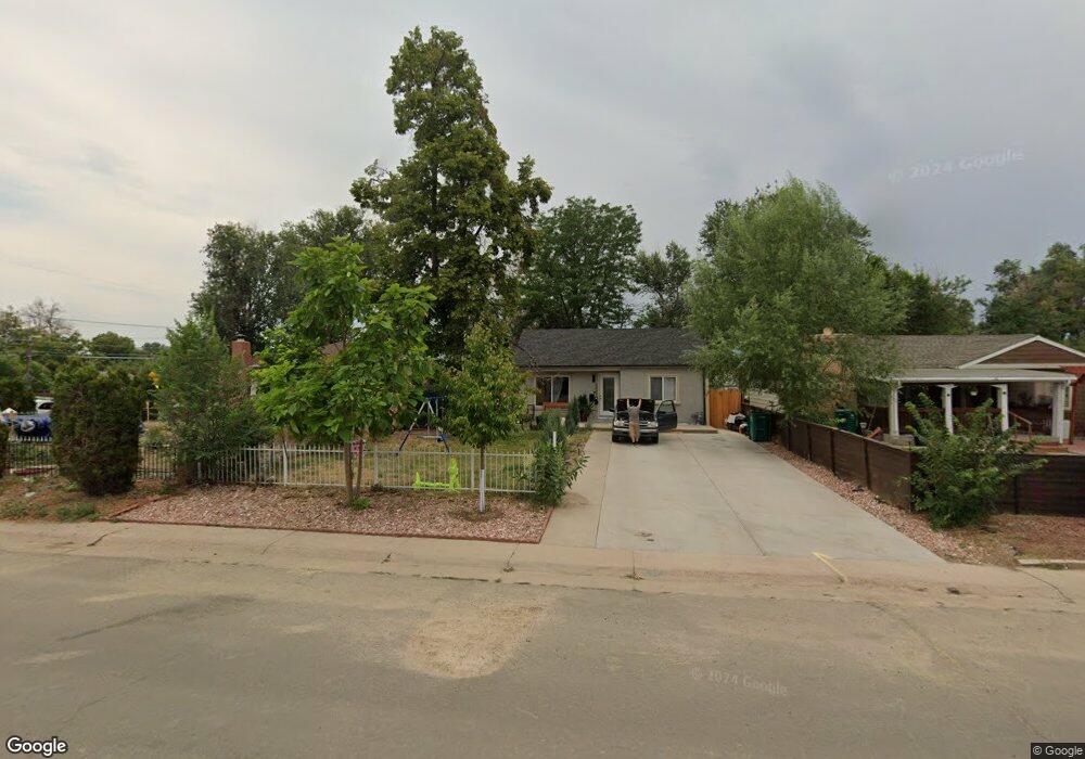 1313 Beeler St, Aurora, CO 80010 - photo 1