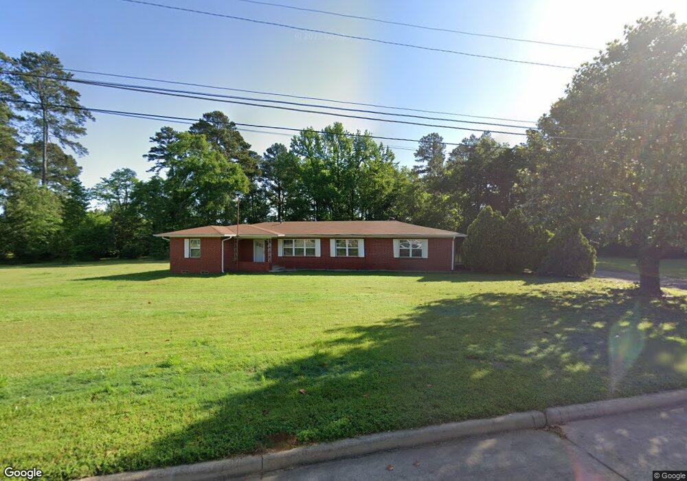 1401 Woodlawn St, Kilgore, TX 75662 - photo 1