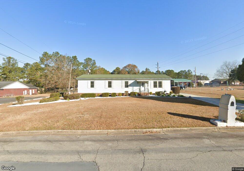 130 9th Ave NW, Moultrie, GA 31768 - photo 1