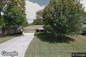 1300 N Greenbriar Rd, Muncie, IN 47304