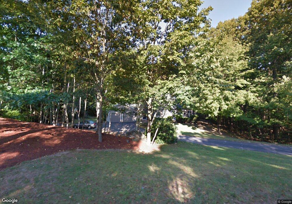 8 Robin Hood Rd, Windham, NH 03087 - photo 1