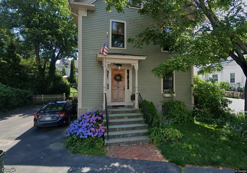 38 Elm St, Marblehead, MA 01945 - photo 1