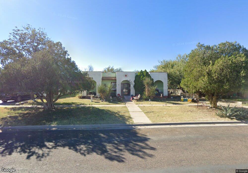1406 Johnson St, Big Spring, TX 79720 - photo 1
