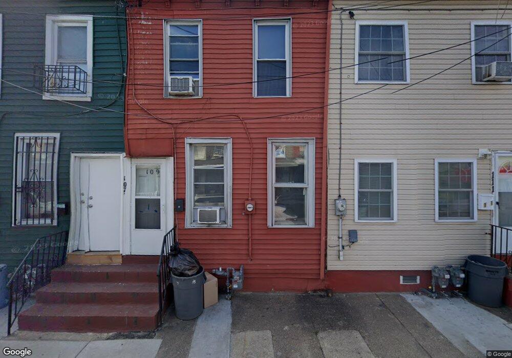 109 E State St, Camden, NJ 08105 - photo 1