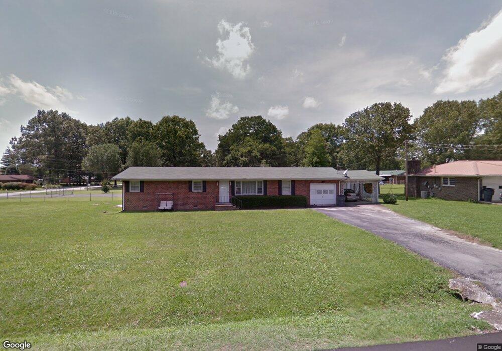 1802 2nd Ave, Manchester, TN 37355 - photo 1