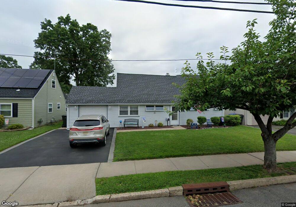 363 Dukes Rd, Rahway, NJ 07065 - photo 1