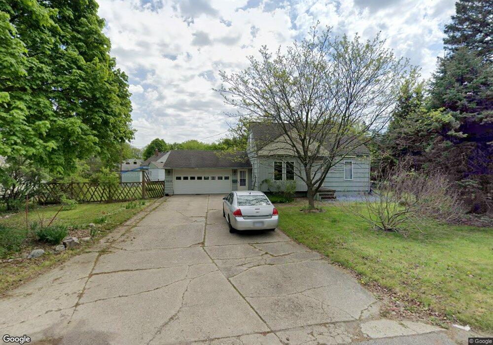 3317 Renault Dr, Flint, MI 48507 - photo 1