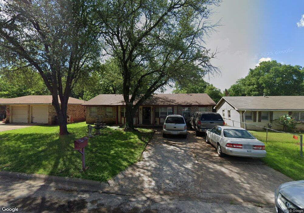 1105 Center St, Cleburne, TX 76033 - photo 1