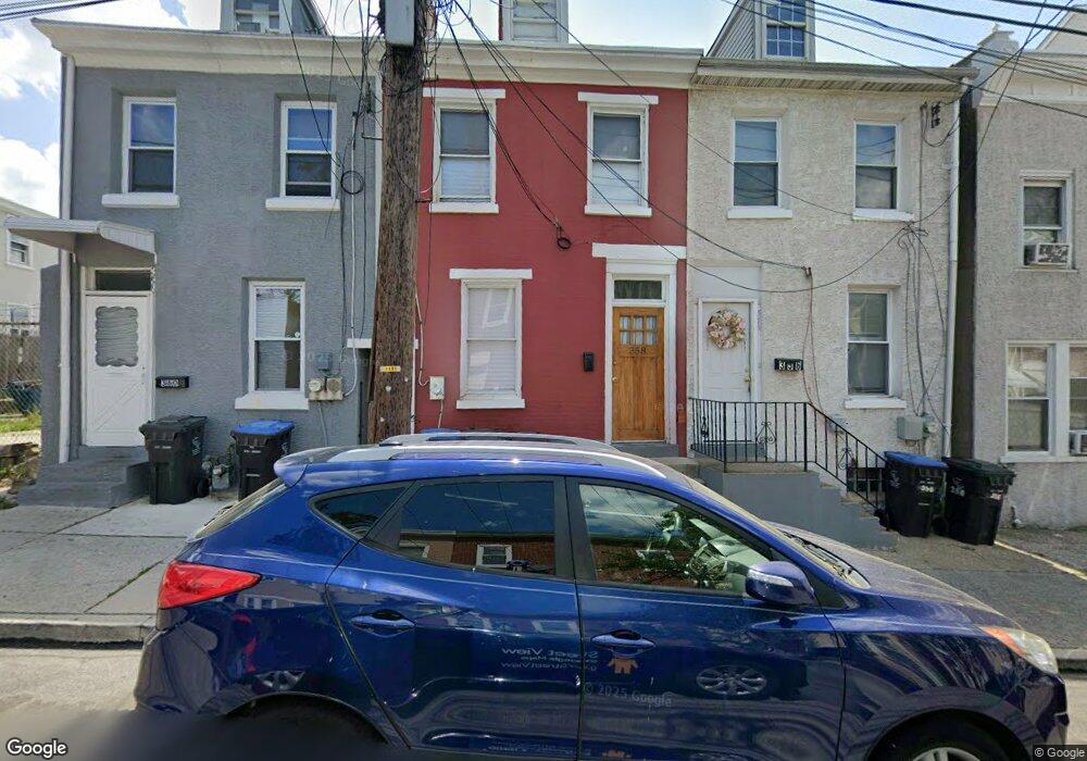 358 E Penn St unit 5, Norristown, PA 19401 - photo 1