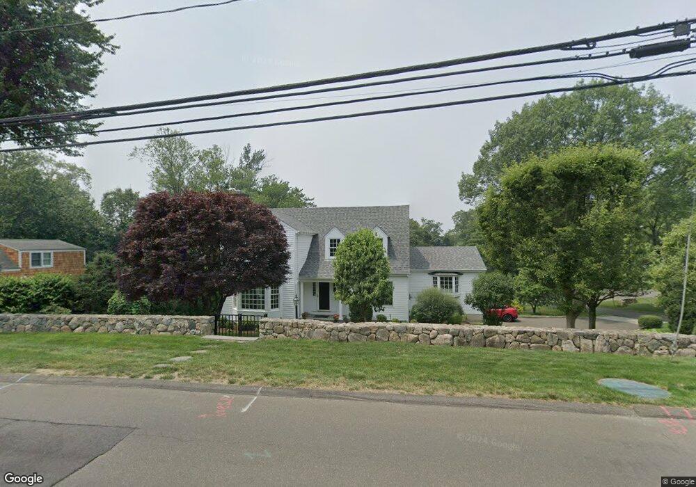 67 Hollow Tree Ridge Rd, Darien, CT 06820 - photo 1