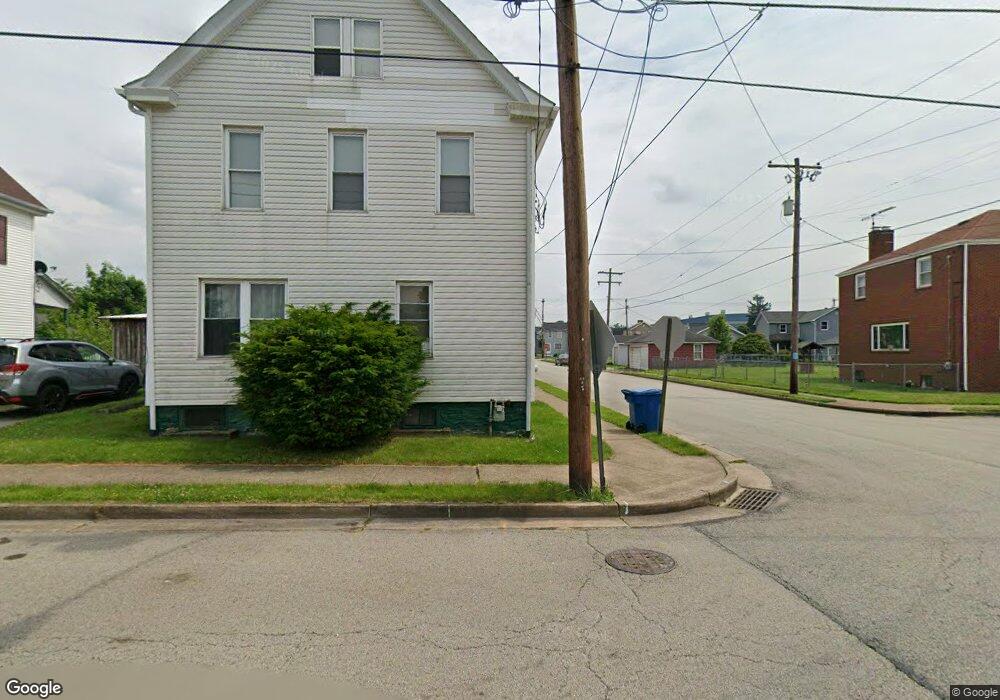 40 Avenue B unit 2, Latrobe, PA 15650 - photo 1