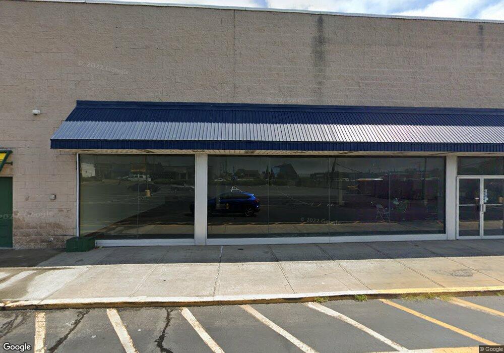 25301 Rockaway Blvd, Rosedale, NY 11422 - photo 1