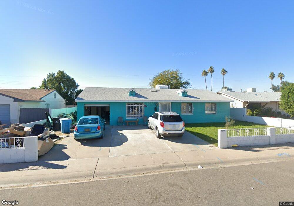 4036 N 78th Dr unit !WOW!, Phoenix, AZ 85033 - photo 1