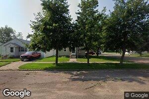 601 E Minnesota Ave, George, IA 51237