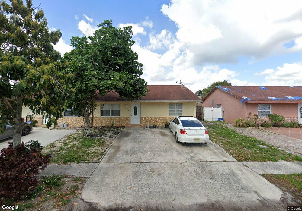 4919 Pimlico Ct, West Palm Beach, FL 33415 - photo 1
